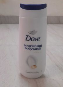Dove Deeply Nourishing Body Wash 300ml