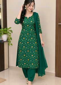 Beautiful Green Floral Kurta Set
