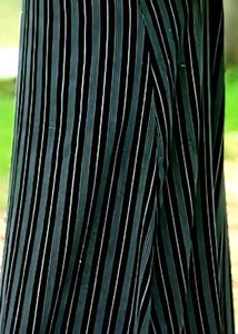 Elegant Black Striped Abaya naqab