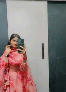 🌸 Elegant Pink Floral 3-Piece Ethnic Set 🌸