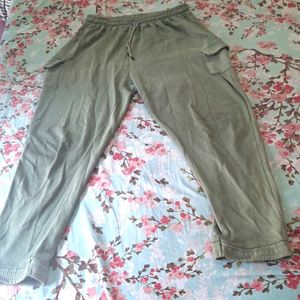 Olive Cargo Sweatpants🌿👖