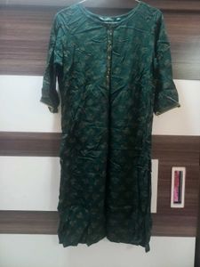 Sale 5 Branded Kurtis combo