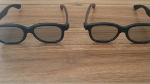 Real 3D Glasses - 2 Pieces Included