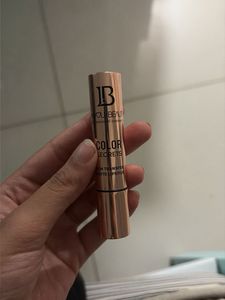 Color Secrets Matte Lipstick