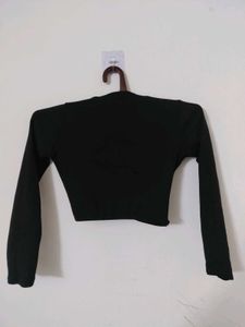 Black Long Sleeve Cropped Top