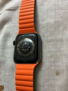 Sleek Black Smartwatch