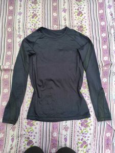 Long Sleeve Athletic Top For Gym
