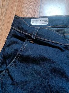✨SALE✨Dark Blue Wali Jeans (High Waist)
