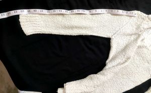 H&amp;M Branded Off-White Knit Sweater ✨