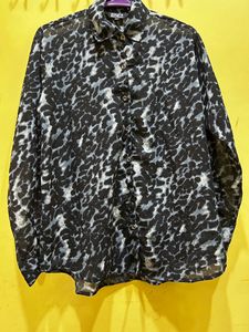 Mayra Animal Print Womens Shirt Size L