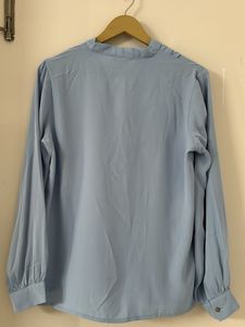 Elegant Blue V-Neck Long Sleeve Top