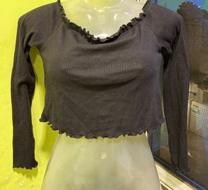 Black Frill Crop Top💕