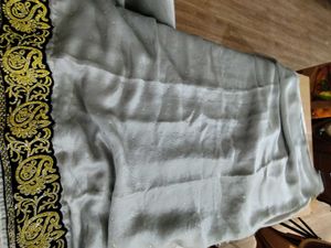 Silver With Black Saree (Women's)