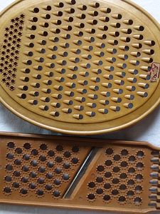 Vegetable Grater N Slicer to Make Chips. Set Of 2.