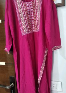 Embroidered 4 Kurti set