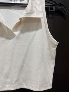 Ribbed Collared Sleeveless Crop Top