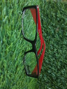 💥 Attractive Sunglass for man and Women pack of 1 pc Brand New Never Use