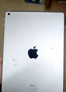 iPad 7th Gen Not working Condition