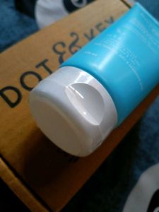 Dot &amp; Key Gentle Face Wash