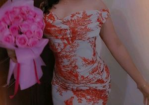 Chic landscape dress