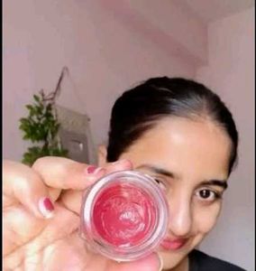 Strawberry 🍓+ Chocolate 🍫 lipbalm
