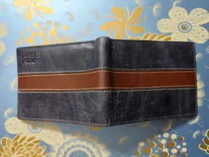 Dcent Kraft Genuine Leather Wallet with brand Box