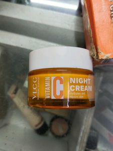 VLCC Vitamin C Night Cream