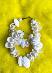 Seashell and Pearl Earrings
