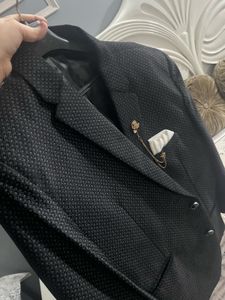 Men's Black Textured Blazer