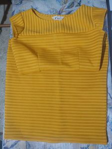 Yellow bodycon dress