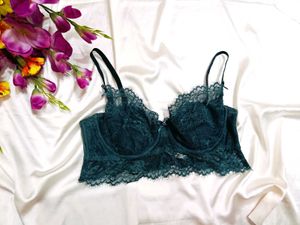 🇳🇿💫🎀Emerald Green Lace Bra