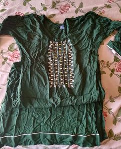 Elegant Embroidered Green Kurta