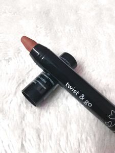 plum crayon lala sand