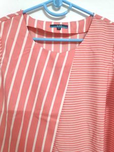 Elegant 💕🪩Ajio Striped Tie-Waste Top