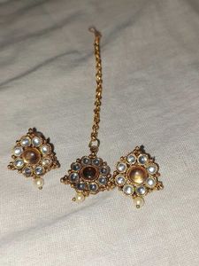 Gold Maang Tikka & Earring Set
