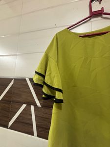 Chic Ruffled Sleeve Lime Green Top