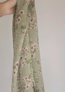 Lightweight Floral Print Dupatta