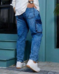 Men's Blue Wash Cargo Jeans
