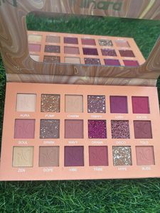 Minara Nude Eyeshadow Palette (18 Colors)