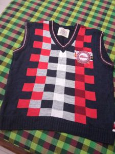 Selling Sweater For 12-14 Year Old Kids In ₹100
