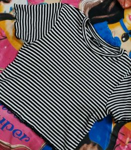 Striped Cropped T-Shirt
