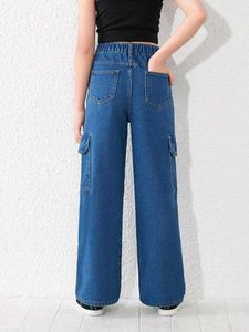 Wide Leg Cargo Jeans