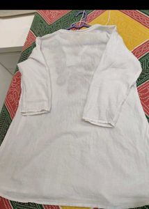 2 Kurtis - one short and another long