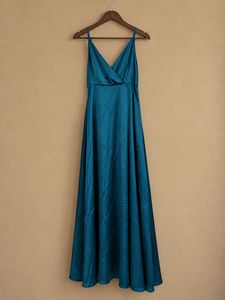 Elegant Teal Wrap V-Neck Maxi Dress