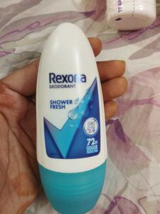 Rexona Shower Fresh Deodorant Roll-On
