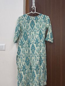 Elegant Teal Ikat Print Kurta