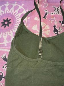 Comfortable Green Sports Bra