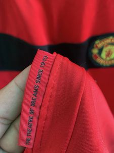 Manchester United Retro Football T-Shirt (T506)