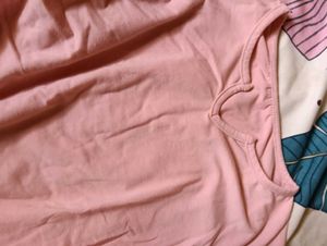 Chic Pink Ruched T-Shirt