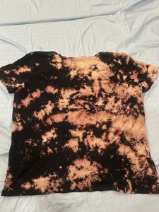 Tie-Dye V-Neck T-Shirt